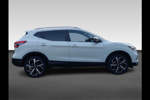 Nissan QASHQAI 1.3 DIG-T Tekna +