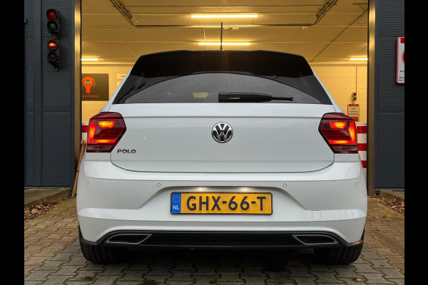 Volkswagen Polo 1.0 TSI R-LINE 2X / CARPLAY / ''18 R-VELGEN / STOELVERW. / P.SENSOREN V+A / PRIVACY GLASS / RECENT GROTE BEURT !