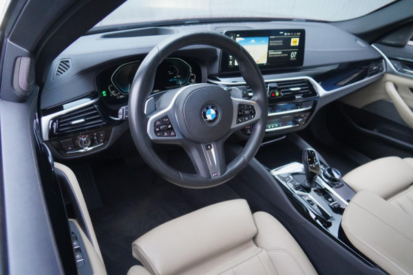 BMW 5 Serie Touring 530e High Executive / Facelift / Laser LED / 360 Camera / Head-Up / Harman Kardon / Memory Seats