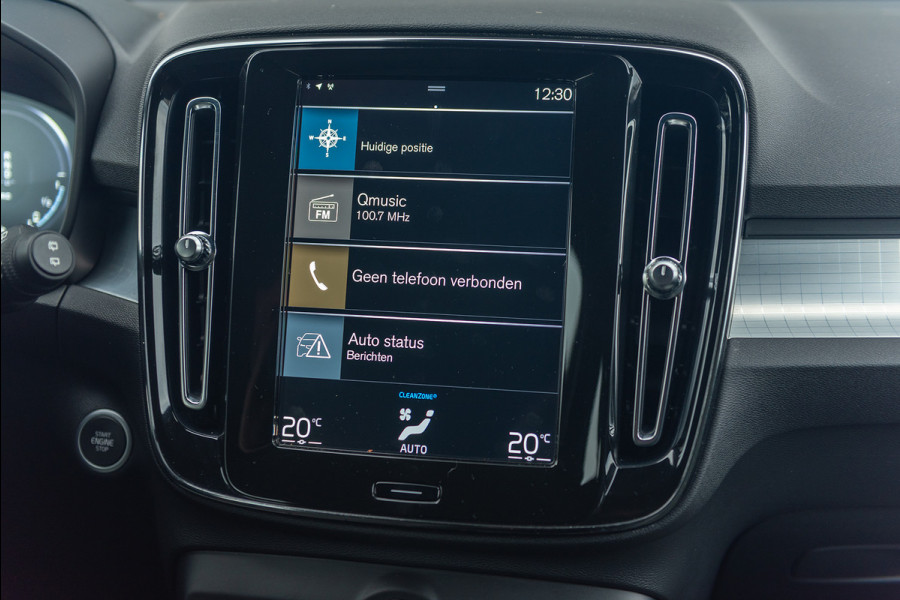 Volvo XC40 T4 Aut. Plug-in Hybrid Ultimate Bright Parkeercamera Navigatie 211pk