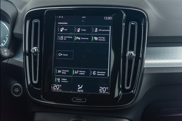 Volvo XC40 T4 Aut. Plug-in Hybrid Ultimate Bright Parkeercamera Navigatie 211pk