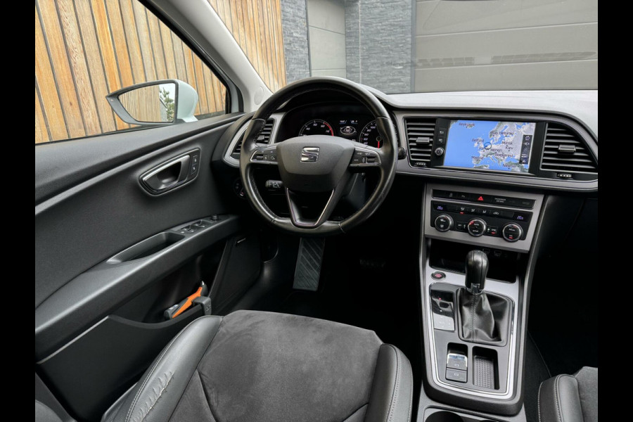 Seat León ST 1.4 EcoTSI Business Intense Automaat | Alcantara bekleding | Seat Sound | Apple CarPlay | Navigatiesysteem | Cruise Control | Cl