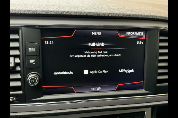 Seat León ST 1.4 EcoTSI Business Intense Automaat | Alcantara bekleding | Seat Sound | Apple CarPlay | Navigatiesysteem | Cruise Control | Cl