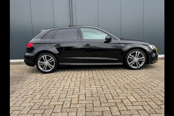 Audi A3 Sportback 1.5 TFSI * 2x S Line * Panoramadak *