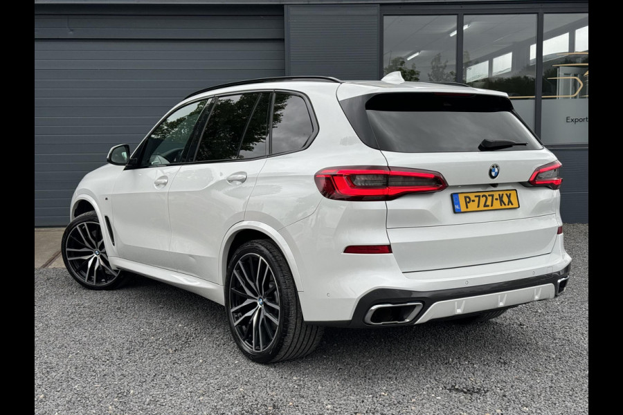 BMW X5 xDrive40i High Executive 7p. Navi,Clima,Cruise Adaptief,Leder,Camera,LM Velgen 22'',Stoelverwarming,341pk