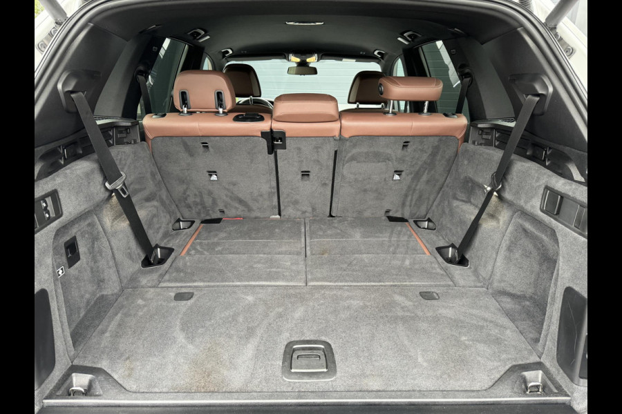 BMW X5 xDrive40i High Executive 7p. Navi,Clima,Cruise Adaptief,Leder,Camera,LM Velgen 22'',Stoelverwarming,341pk