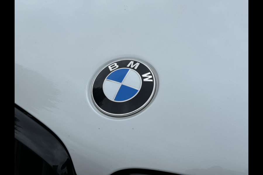 BMW X5 xDrive40i High Executive 7p. Navi,Clima,Cruise Adaptief,Leder,Camera,LM Velgen 22'',Stoelverwarming,341pk
