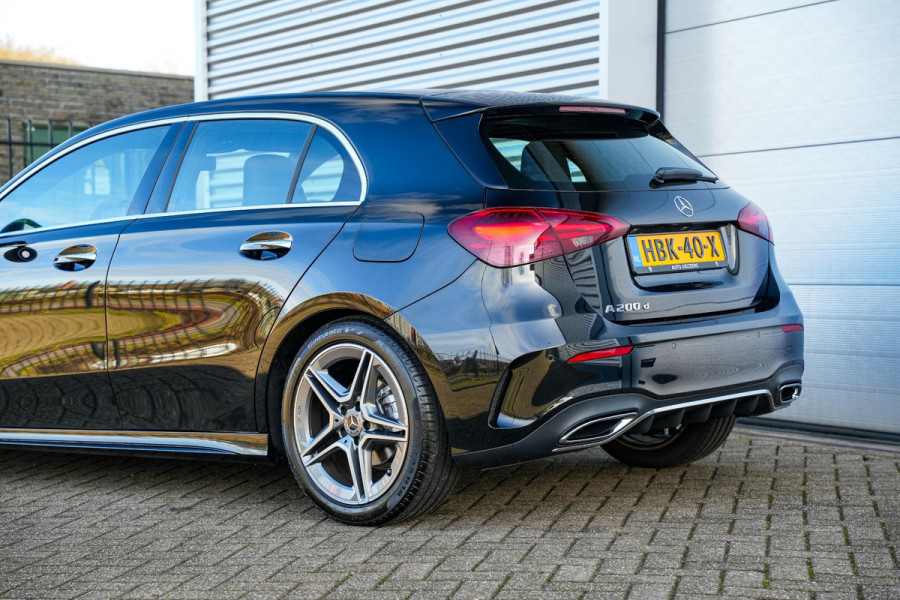 Mercedes-Benz A-Klasse 200 d AMG Camera Ambient Widescreen Cruise Dode Hoek