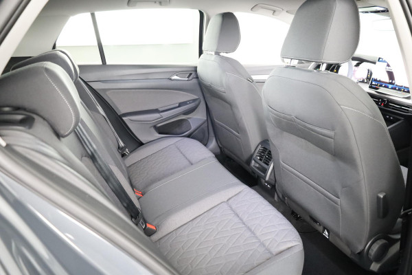 Volkswagen Golf Life Edition 1.5 TSI 85 kW / 116 pk Hatchback 6 ve