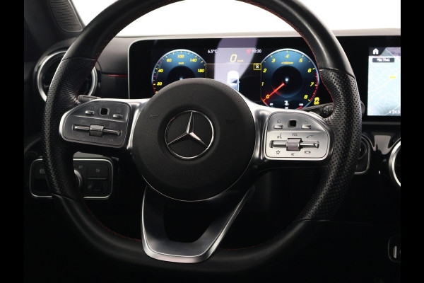 Mercedes-Benz A-Klasse 180 Business Sport AMG Automaat | Navigatie | Sportstoelen | Apple Carplay & AndroidAUTO |