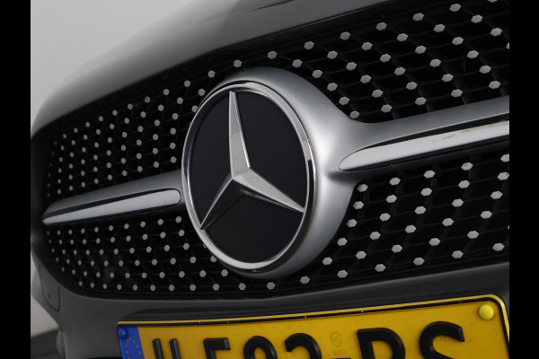 Mercedes-Benz A-Klasse 180 Business Sport AMG Automaat