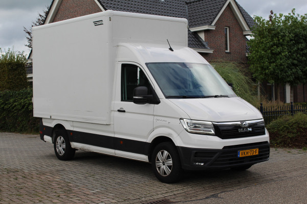 MAN E-TGE ETGE 3.140 ATHLET Automaat Bakwagen Meubelbak ✓ airco ✓ navigatie ✓ cruise control ✓ Led ✓ Koffer  ( Volkswagen e-Crafter )