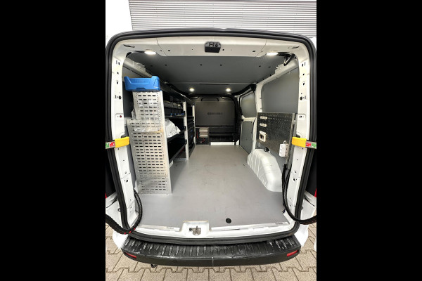 Ford Transit Custom 280 2.0 TDCI L1H1 Trend zonnepanelen,omvormer,inrichting