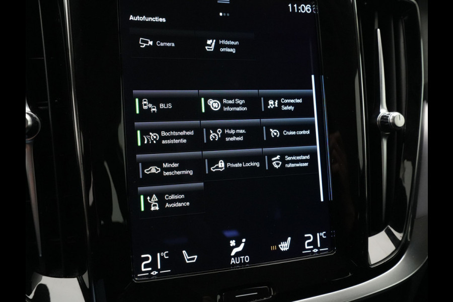 Volvo V60 2.0 T6 Recharge AWD Navigatie Wegkl. trekhaak Stoelverwarming Acc Harman/Kardon 185