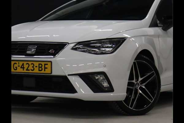 Seat Ibiza 1.0 TSI FR Business Intense [DIGITAL DASH, APPLE CARPLAY, CAMERA, ADAPTIVE CRUISE CONTROL, STOELVERWARMING, CLIMATE, NAVIGATIE, NIEUWSTAAT]