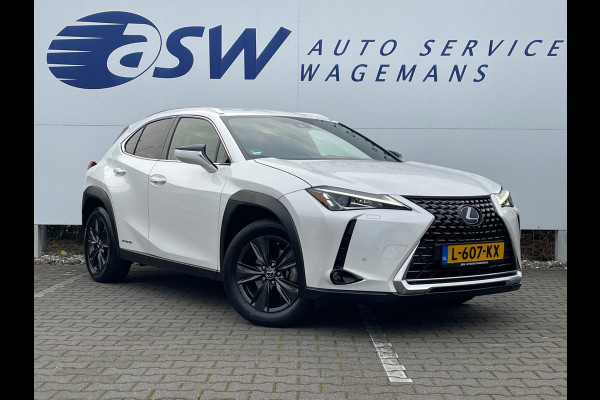 Lexus UX 250h Business Line | Trekhaak | Parelmoer | CarPlay | Camera | LED | ACC