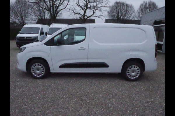 Opel Combo 1.5 BlueHDi 130PK, L2, Automaat, Airco, Nieuw 02 stuks op voorraad