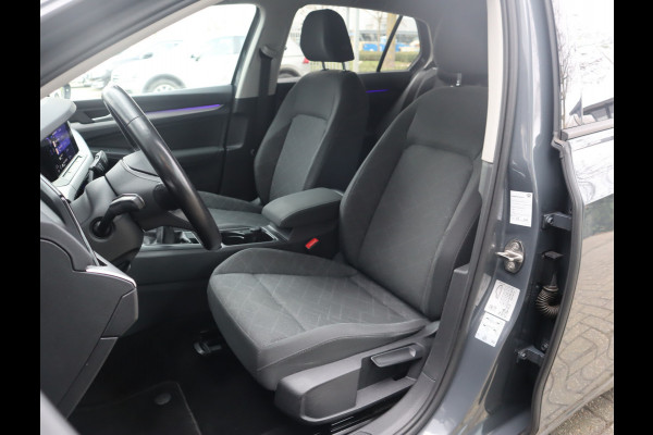 Volkswagen Golf 1.5 TSI Style