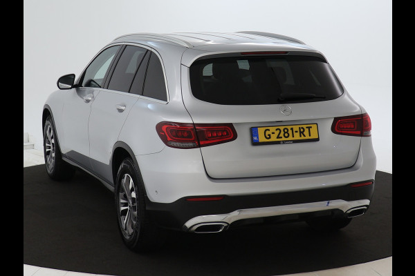 Mercedes-Benz GLC 200 Business Solution Limited | Achteruitrijcamera |  Smartphone integratie | Dodehoekassistent | Navigatie | Chroompakket |  Lederlook bekleding | Inclusief 24 maanden MB Certified garantie voor Europa.