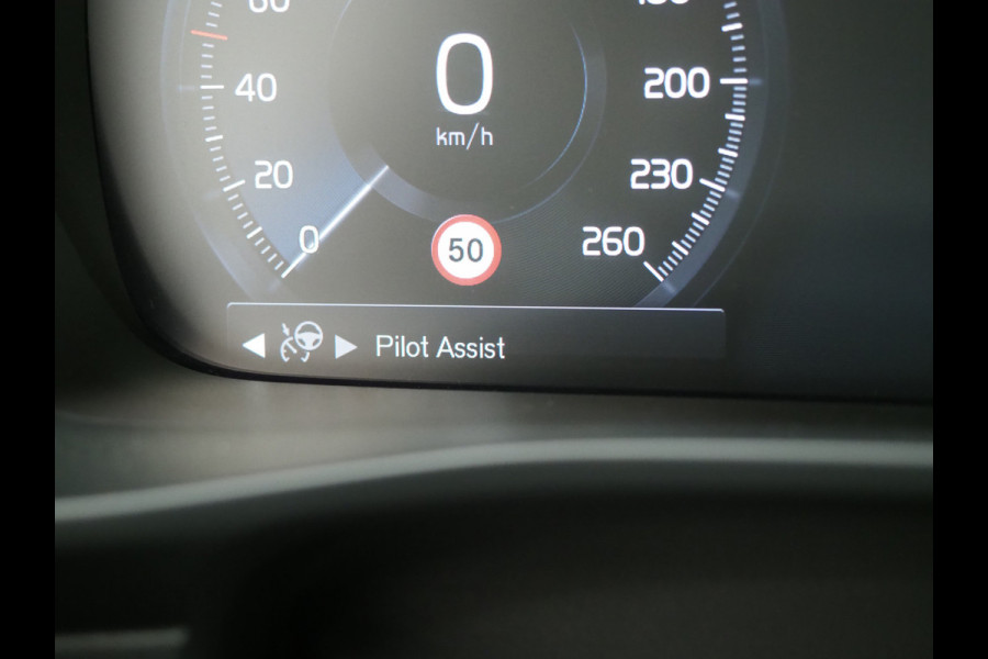 Volvo XC40 1.5 T4 Recharge Ultimate NIEUW MODEL! | Panoramadak | Pilot Assist | Harman/Kardon | 360 | Keyless