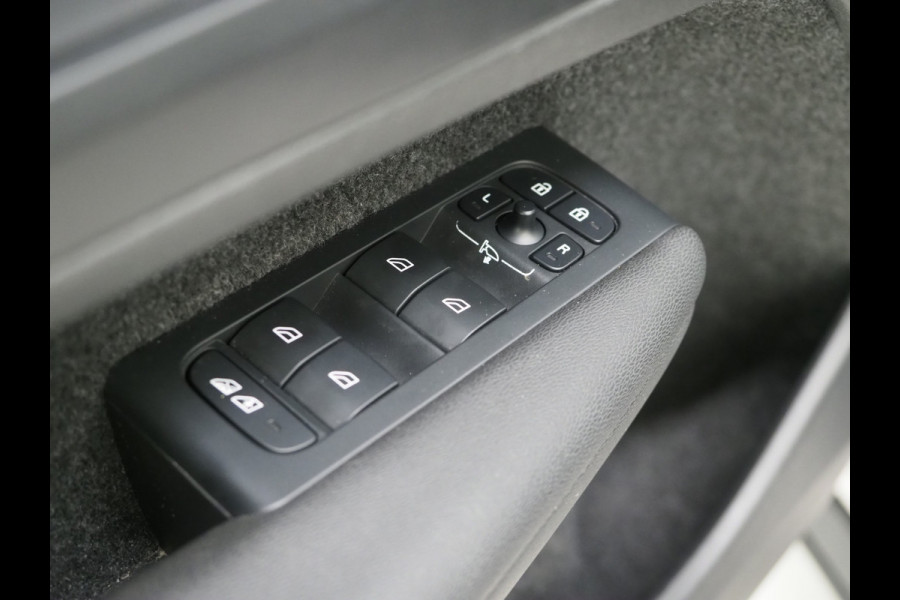 Volvo XC40 1.5 T4 Recharge Ultimate | Panoramadak | Pilot Assist | Harman/Kardon | 360 | Keyless