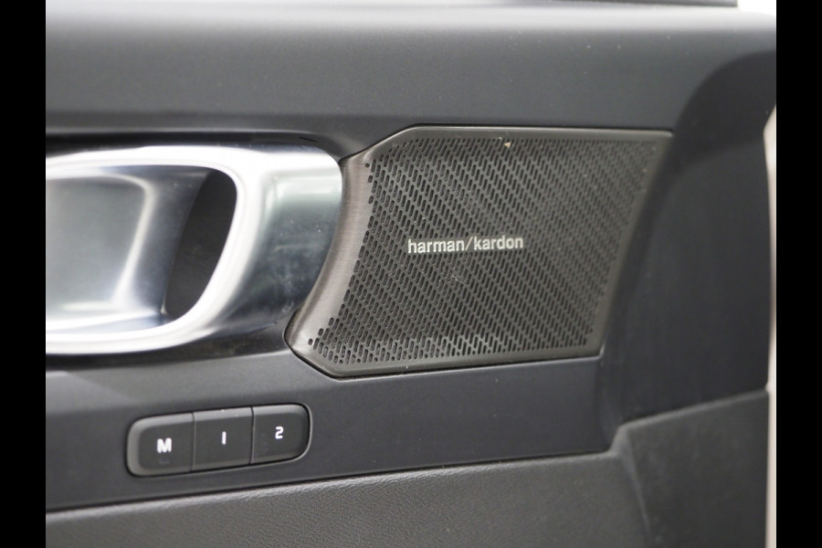 Volvo XC40 1.5 T4 Recharge Ultimate | Panoramadak | Pilot Assist | Harman/Kardon | 360 | Keyless