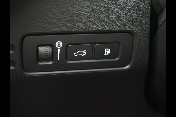 Volvo XC40 1.5 T4 Recharge Ultimate | Panoramadak | Pilot Assist | Harman/Kardon | 360 | Keyless