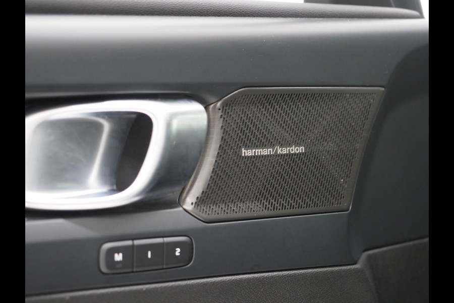 Volvo XC40 1.5 T5 Recharge Ultimate | Panoramadak | Pilot Assist | Harman/Kardon | 360 | Keyless