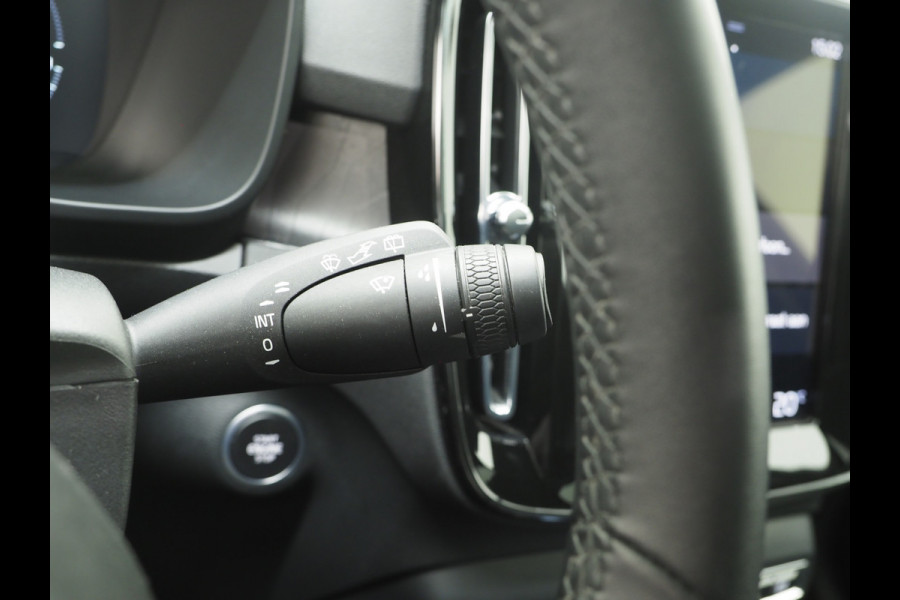 Volvo XC40 1.5 T5 Recharge Ultimate | Panoramadak | Pilot Assist | Harman/Kardon | 360 | Keyless