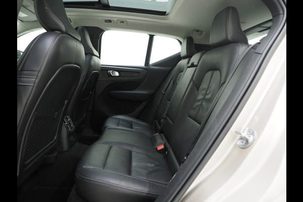 Volvo XC40 1.5 T4 Recharge Ultimate NIEUW MODEL! | Panoramadak | Pilot Assist | Harman/Kardon | 360 | Keyless