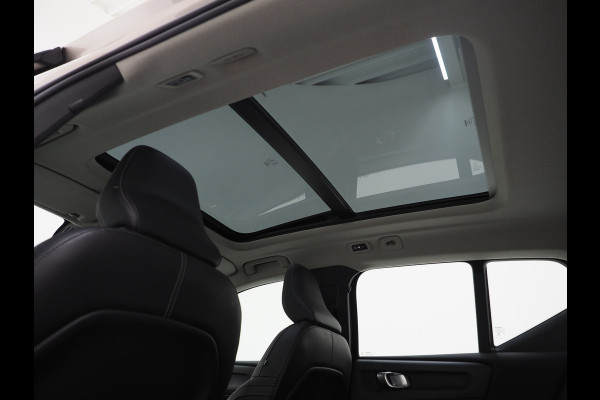 Volvo XC40 1.5 T4 Recharge Ultimate NIEUW MODEL! | Panoramadak | Pilot Assist | Harman/Kardon | 360 | Keyless