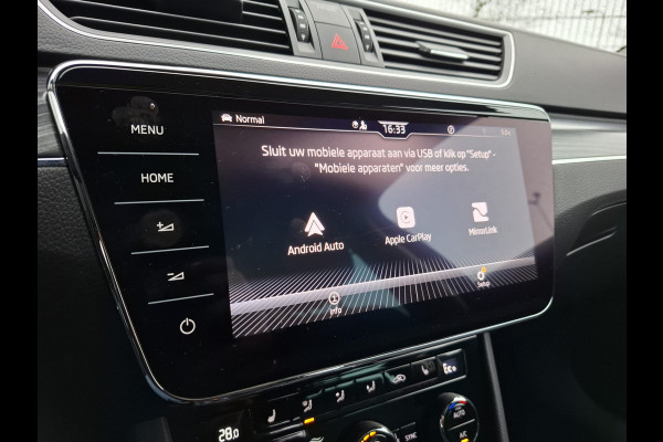 Škoda Superb Combi 1.4 TSI iV Business Edition Plug In Hybrid PHEV | Sportstoelen Memory & Verwarmd | Crystal LED | Trekhaak af Fabriek | Apple Carplay | Navigatie | Stoel & Stuurverwarming | Virtual | DAB |