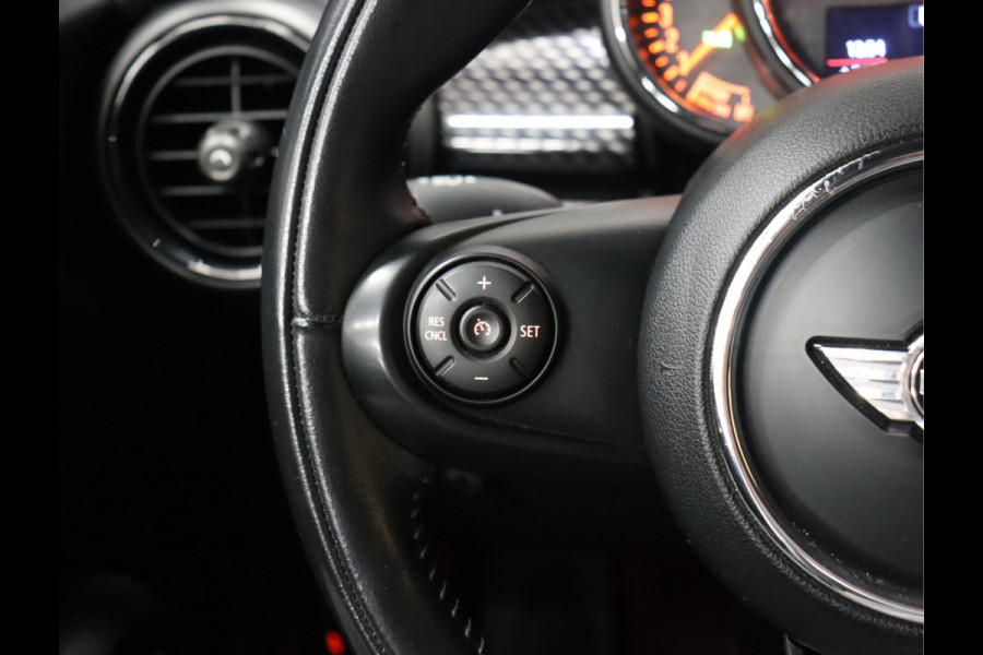 MINI Cabrio 2.0 Cooper S Chili [APPLE CARPLAY, CAMERA, LED VERLICHTING, VOL LEDER, CRUISE CONTROL, BLUETOOTH CONNECTIE, NIEUWSTAAT]