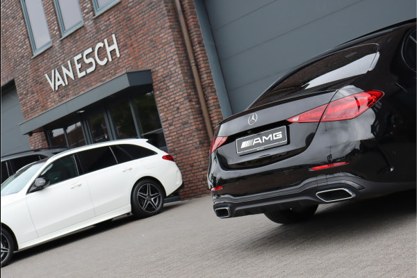 Mercedes-Benz C-Klasse 300 4MATIC AMG Line Aut9 | Panoramadak | Distronic+ | Digital Light | Burmester | Trekhaak | Memory | Augmented Reality | Leder | Rijassistentiepakket | Keyless Go |