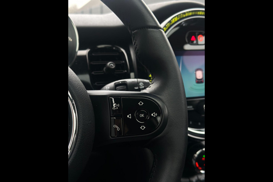 MINI Cooper 1.5 Camden Edition CarPlay Leder