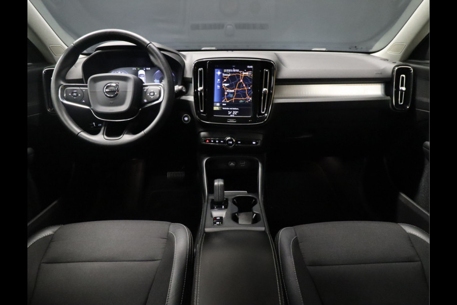 Volvo XC40 1.5 T5 Twin Engine Momentum Pro [APPLE CARPLAY,  DIGITAL DASH, ADAPTIVE CRUISE, TREKHAAK, ELEK ACHTERKLEP, UITWIJK ASSISTENT, NIEUWSTAAT]