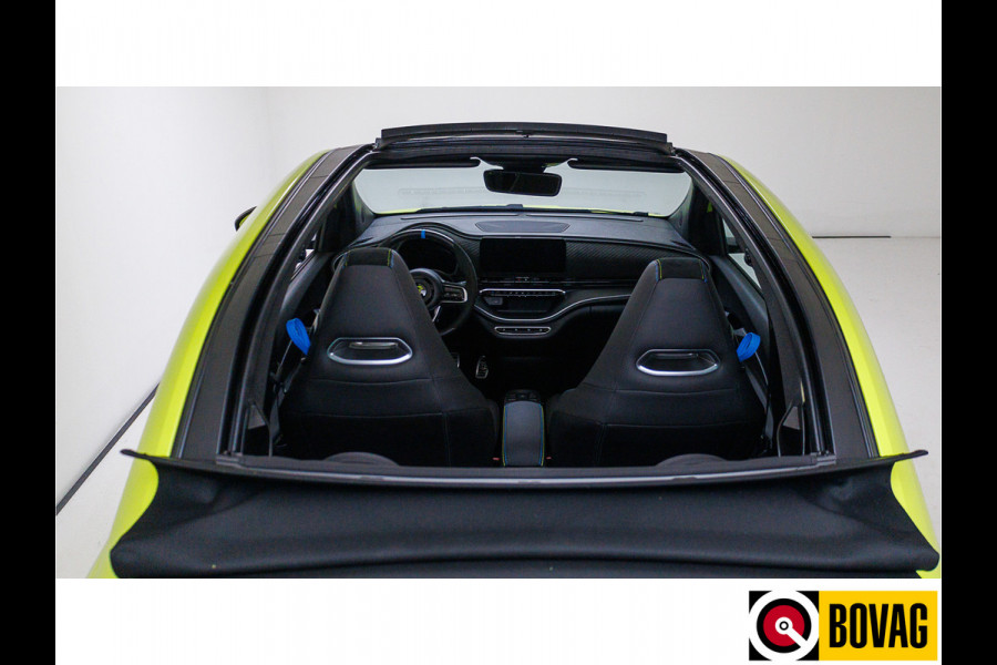 Abarth 500C Cabrio Scorpionissima 42 kWh 155 PK | JBL | Camera | Stoelverwarming PDC, 18" LMV, Navigatie. Sportstoelen