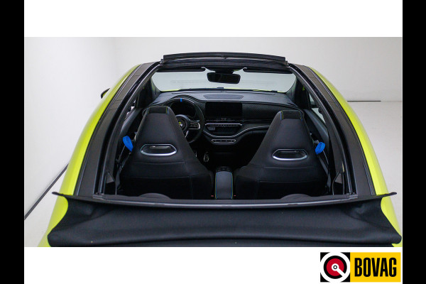 Abarth 500C Cabrio Scorpionissima 42 kWh 155 PK | JBL | Camera | Stoelverwarming PDC, 18" LMV, Navigatie. Sportstoelen