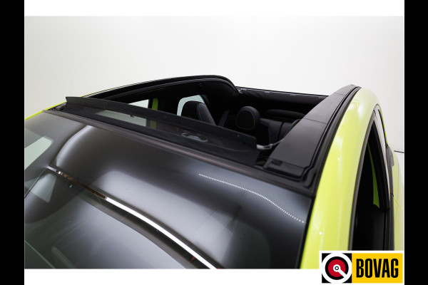 Abarth 500C Cabrio Scorpionissima 42 kWh 155 PK | JBL | Camera | Stoelverwarming PDC, 18" LMV, Navigatie. Sportstoelen