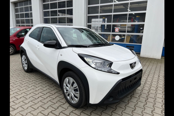 Toyota Aygo X 1.0 VVT-i MT Business Edition (BOVAG/RIJKLAARPRIJS)