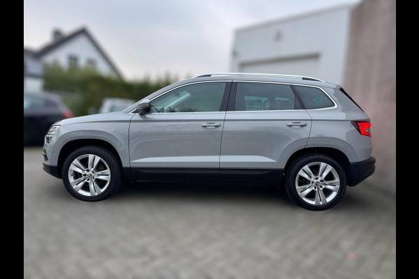 Škoda Karoq 1.5 TSI ACT Style INKL. TREKHAAK / CAMERA / PDC / ACC / ELEKTR. KLEP / STOELVERW/ ECC / CARPLAY / NAVI / LED / ST GREY