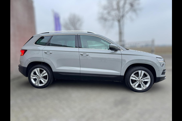 Škoda Karoq 1.5 TSI ACT Style INKL. TREKHAAK / CAMERA / PDC / ACC / ELEKTR. KLEP / STOELVERW/ ECC / CARPLAY / NAVI / LED / ST GREY