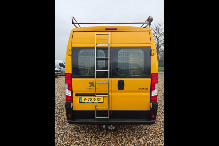 Peugeot Boxer 335 2.0 BlueHDI L2H2 Premium , Euro 6 130 PK , 1e Eig , DUBBELE SCHUIFDEUR , nette bus