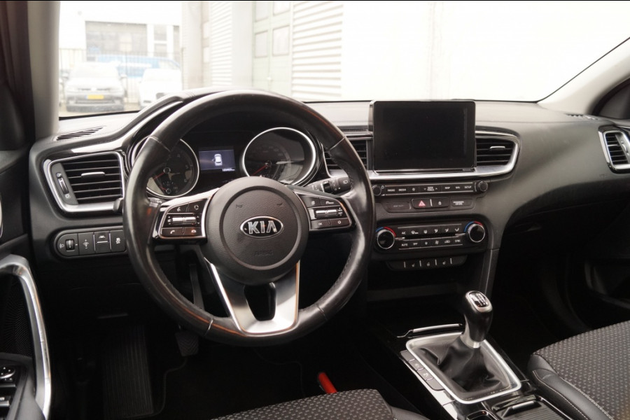 Kia Ceed SW 1.6 CRDi DynamicPlusline -NAVI-ECC-CAM-