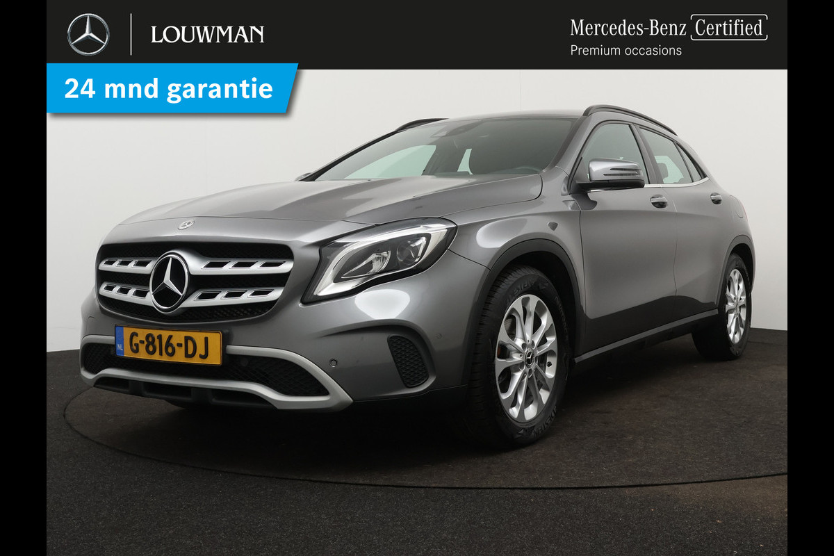 Mercedes-Benz GLA 180 Business Solution | Achteruitrijcamera | Stoelverwarming voor | Navigatie | Parkeersensoren |  Climate Controle | Elektische achterklep | Inclusief 24 maanden Mercedes-Benz Certified Garantie.