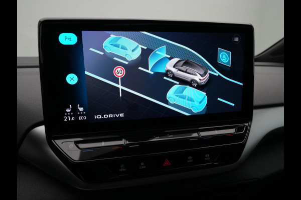 Volkswagen ID.4 Max 77 kWh Panorama Trekhaak Side Assist iQ Light 341 GERESERVEERD T/M 25-02