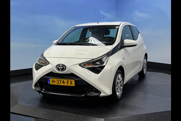 Toyota Aygo 1.0 VVT-i x-play Airco | Camera | 5 deurs | Elktr pakket.