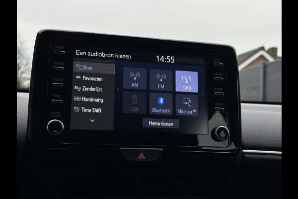 Toyota Yaris 1.5 Hybrid Dynamic CarPlay LED Camera