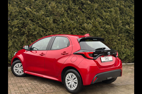 Toyota Yaris 1.5 Hybrid Dynamic CarPlay LED Camera