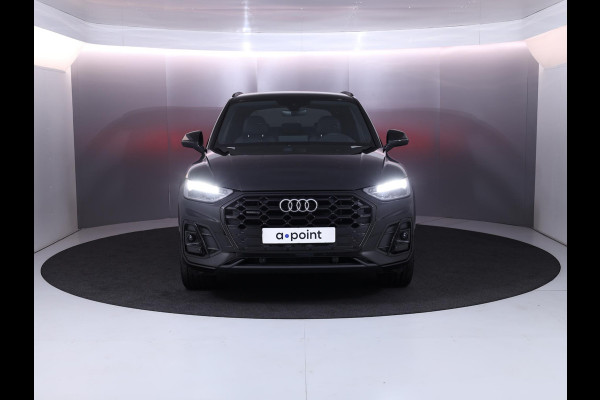 Audi Q5 50 TFSI e S edition 299 pk S-tronic | Navigatie | Elektr. trekhaak | Parkeersensoren | Adaptieve cruise control | Stoelverwarming | S-Line |